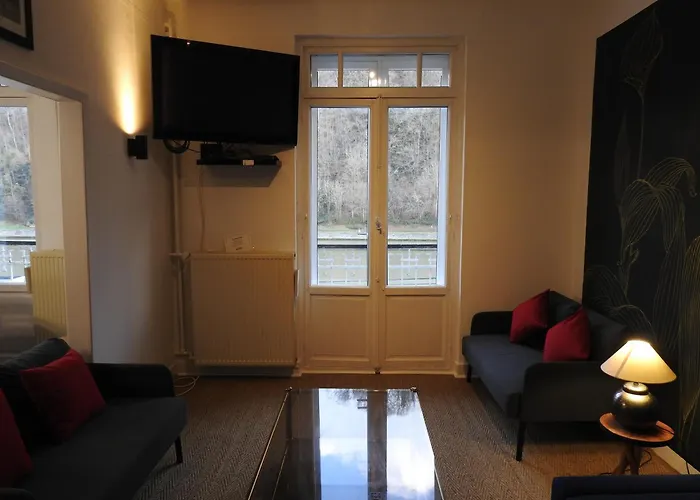 Echappee Mosane Gite 10 Personnes Max