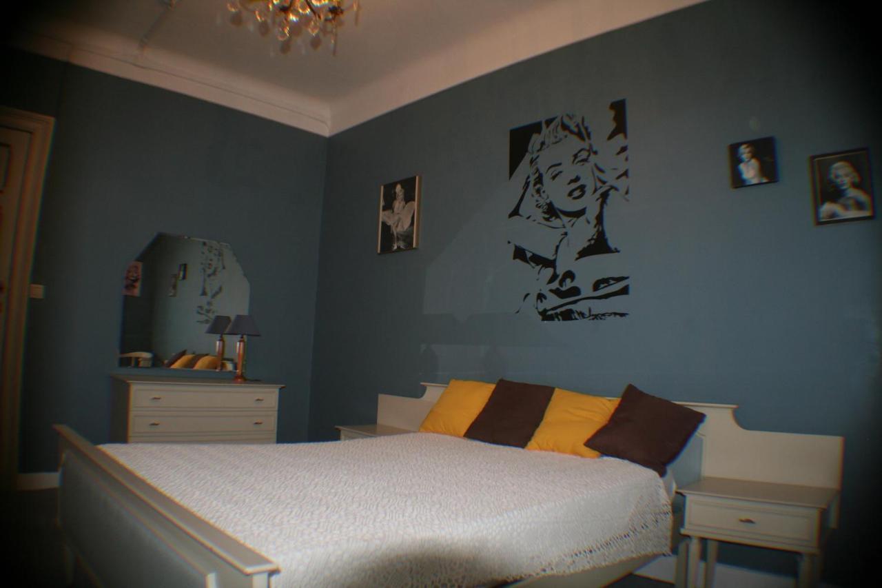 Echappee Mosane 10 Personnes Max Apartment